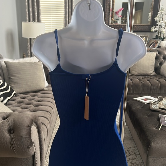 SKIMS Cobalt Blue Long Slip Dress Size Small NWT - Picture 4 of 12